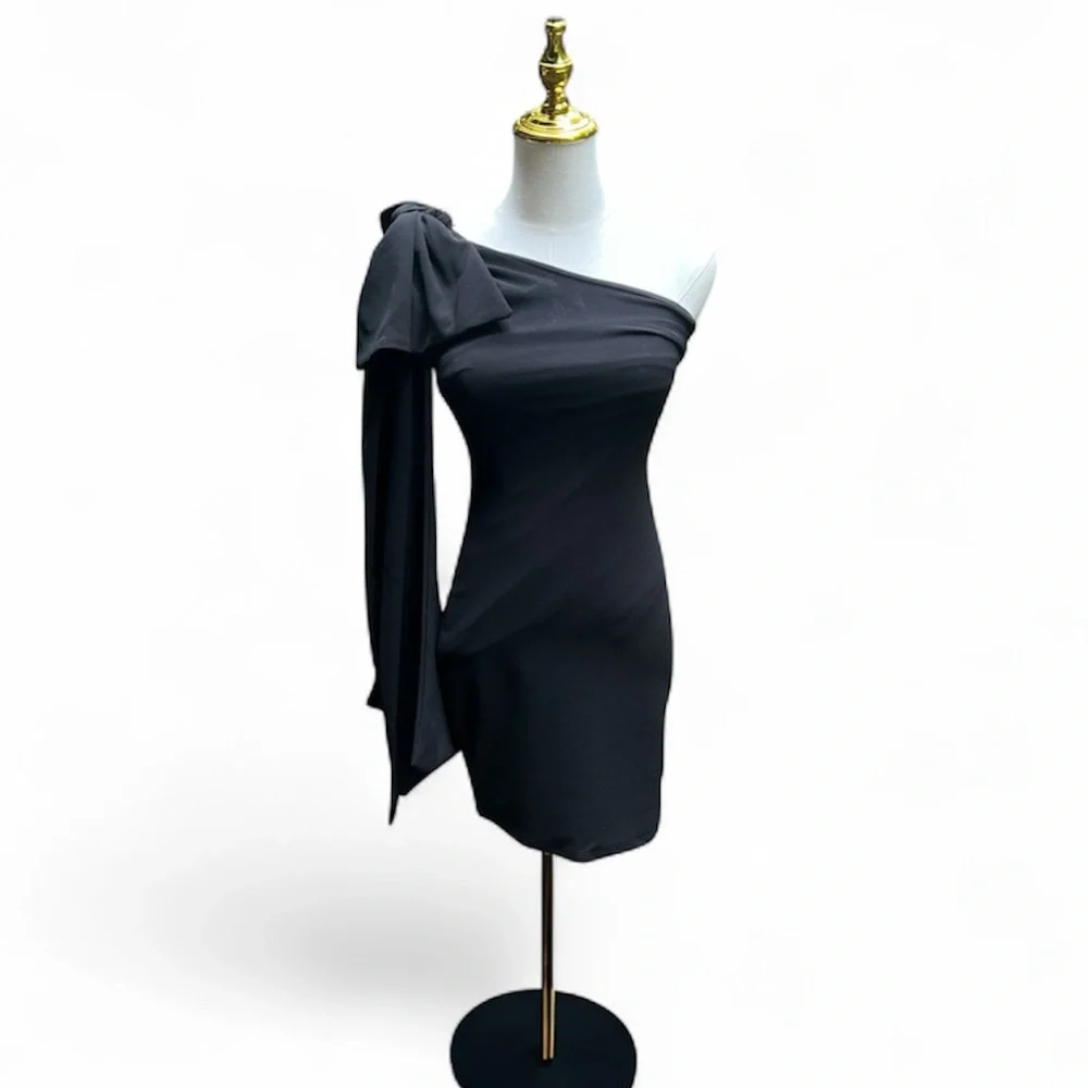 Blue Blush Black Dress Mini Bodycon One-Shoulder Dress EUC Off Shoulder Bow